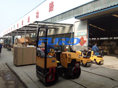 今日福瑞得微動態(tài)--福瑞得機械小型壓路機發(fā)往北京、福建等地